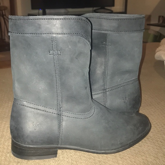 Frye boots new - Picture 2 of 7